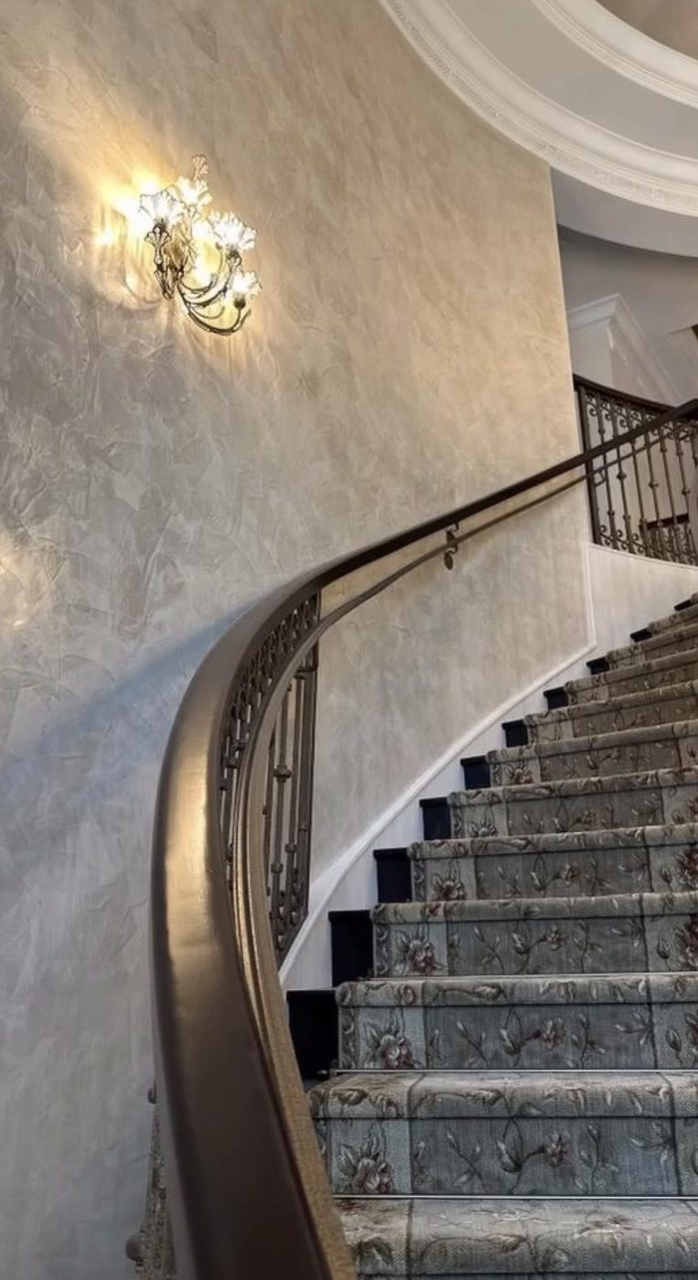 Venetian plaster staircase